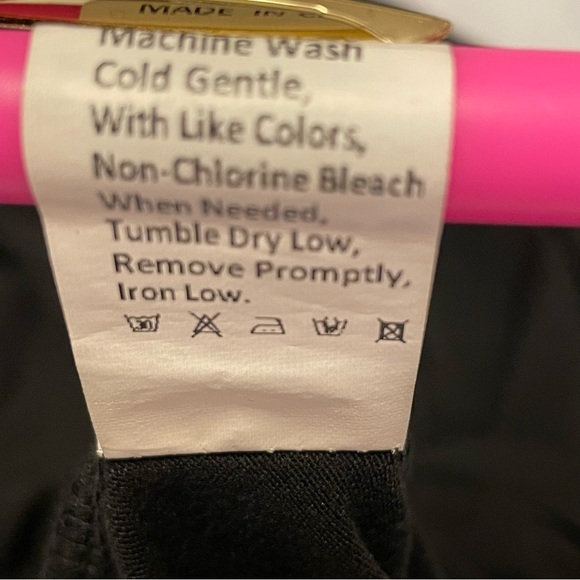 Pretty Garden Black Sleeveless Wide-Leg Jumpsuit – Women’s Small, Casual Chic - Picture 9 of 12